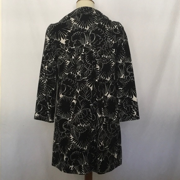 Ann Taylor Swing Coat - Picture 2 of 4